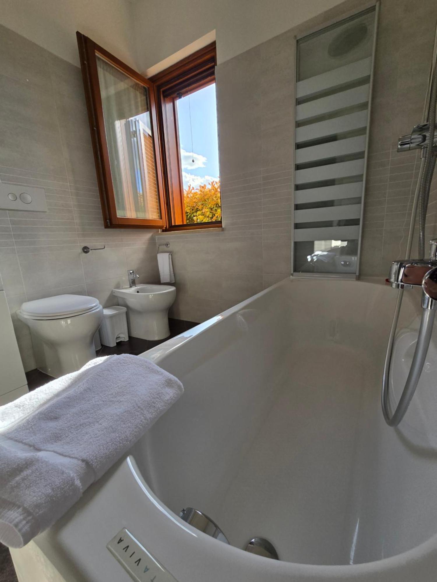 Casa Achille Hotel Spello Bagian luar foto